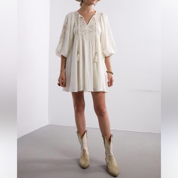 Anthropologie Cream and Brown Embroidered Bohemian balloon sleeve dress XS - Picture 1 of 17